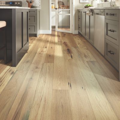 hardwood floors in a Jackson MI kitchen