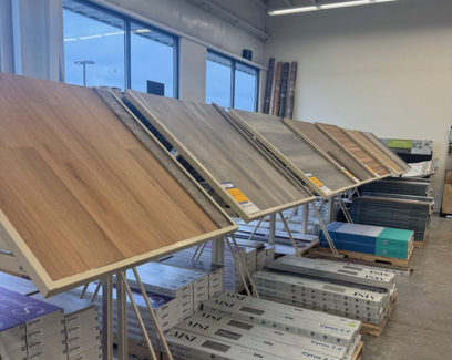 Floor trader sales person